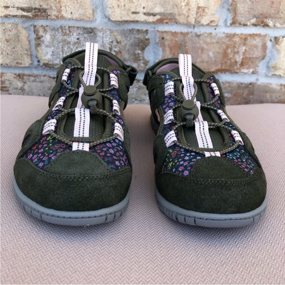 Lands End Suede Fabric Floral Green Bungee Cord Close Toe Women Sport Sandal 9B - Picture 9 of 14